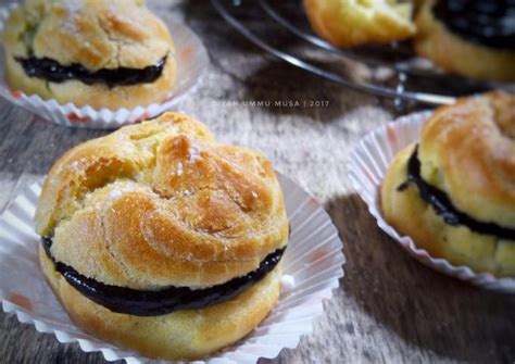 Resep Kue Sus Vla Coklat Nyoklat Banget Oleh Diyah Kuntari Cookpad