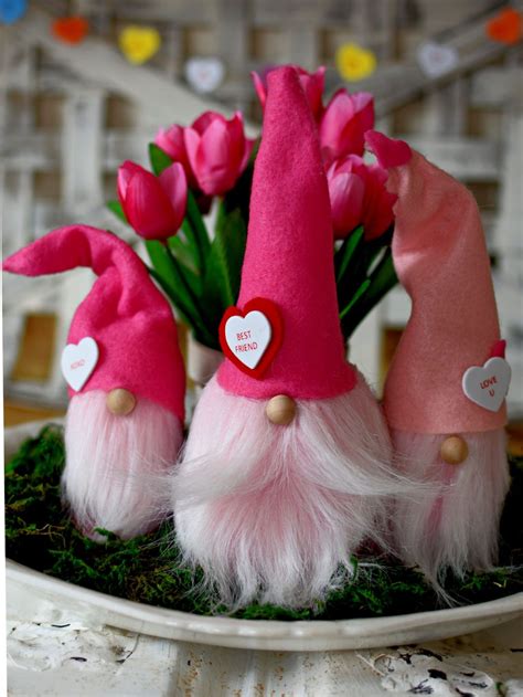 Easy To Love Diy Valentine Gnomes Nordic Valentine Gnomes Easy