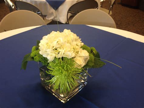 Simple Centerpiece Simple Centerpieces Table Decorations Centerpieces