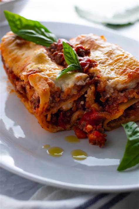 My Classic Italian Beef Cannelloni Recipe - Days of Jay