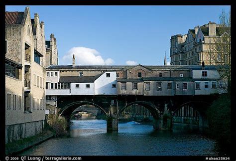 Pulteney Bridge One Of Only Four Bridges In The World With Shops