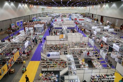 Abertura da Bienal do Livro antecipa a riqueza da programação desta