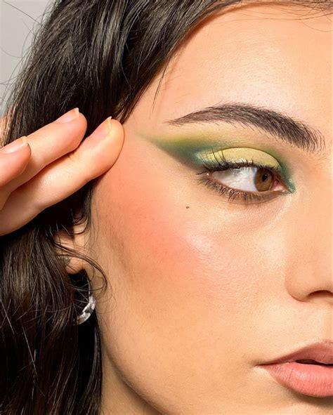 GREEN MAKEUP MATCHA LATTE MAKEUP Makeup Verde Prodotti Per Il