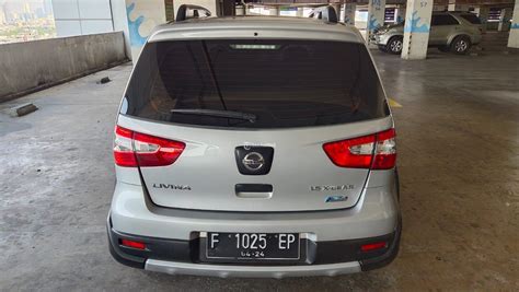 Mobil Nissan Grand Livina XGear AT 2014 TDP 9jt Siap Pakai Di Bekasi