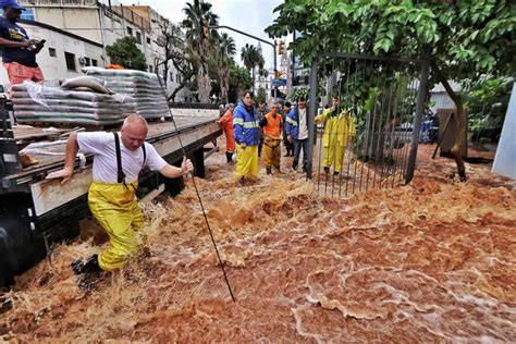 Após chuvas saiba como prevenir doenças como leptospirose e tétano