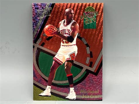 At Auction 1993 94 Fleer Ultra Michael Jordan Power In The Key Foil