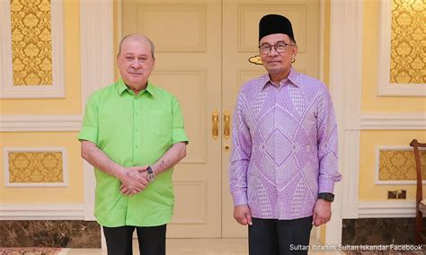 Agong Mulakan Tugas Dengan Terima Menghadap Anwar