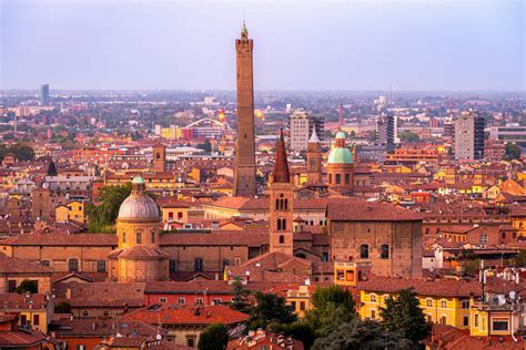 Bologna Un Gemello Digitale Per La Citt E Per La Garisenda