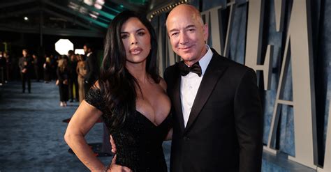 Jeff Bezos Fiancée Lauren Sanchez Inspired Figurehead On His 500