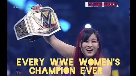 Every Wwe Womens Champion Ever 2016 Present List Of Every Wwe Womens Champions Updated