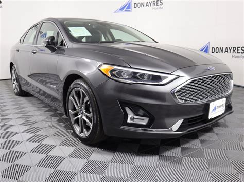 Ford Fusion Hybrid Titanium Sedan Tier