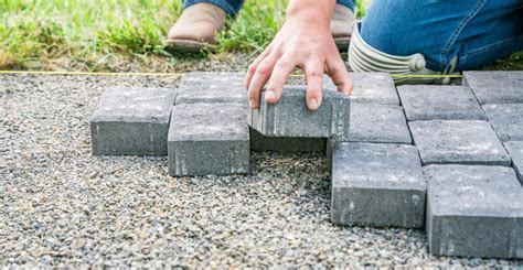 How To Lay Patio Pavers The Right Way Techniques For Laying Outdoor