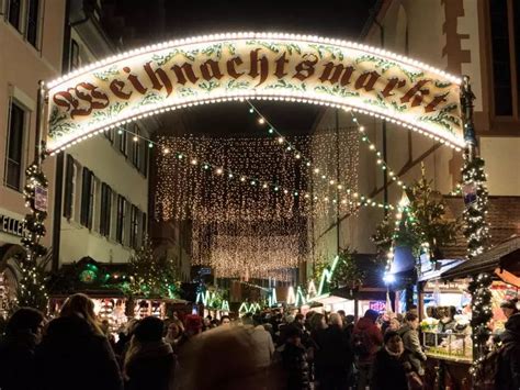 Weihnachtsmärkte 2023 in Baden Württemberg Öffnungszeiten und Infos im