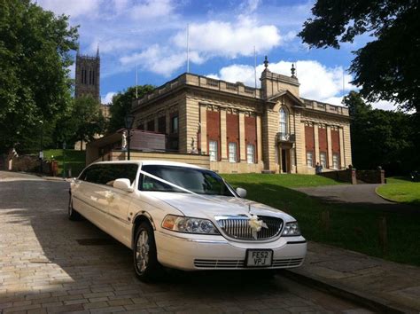 Lincoln Town Car Limo Hire Nottingham Premier Limos Ltd