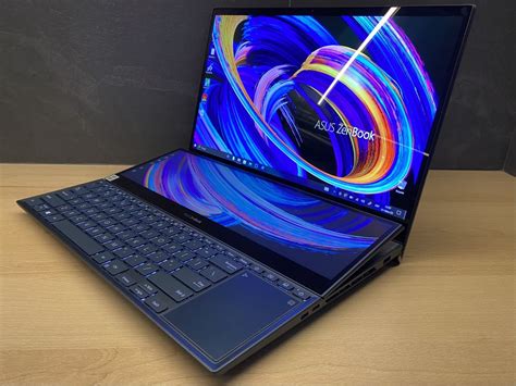 ASUS ZenBook Pro Duo 15 UX582 4K OLED I7 10870H RTX 3070 16gb 1Tb NVMe