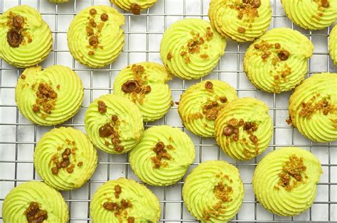 Pandan Gula Melaka Butter Cookies Jaja Bakes Jajabakes