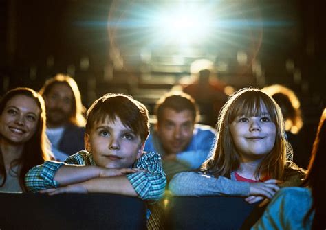 Enfants Faisant Des Devoirs Dessin Animé