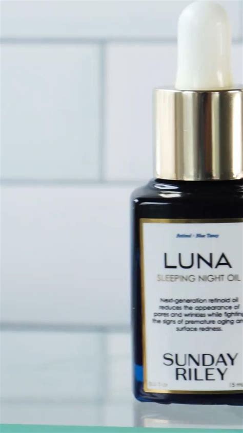 Luna Sleeping Retinoid Night Oil Sunday Riley Sephora Video