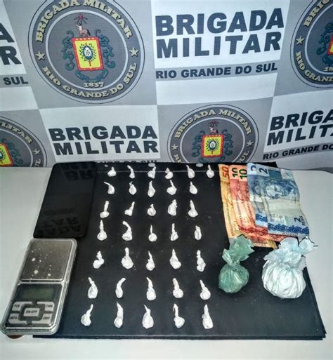 Bm De Cachoeira Do Sul Prende Homem Por Tr Fico De Entorpecentes