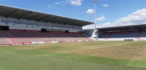 Attaque De Champignon Au Stade Fran Ois Coty Gazon Sport Pro H