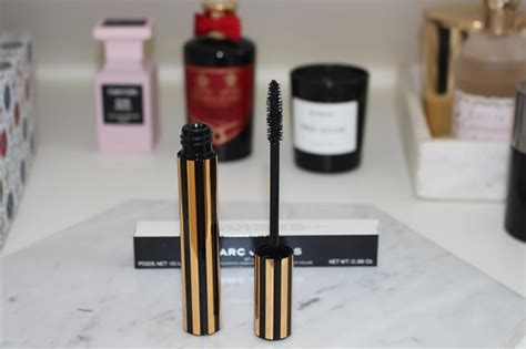 Marc Jacobs Beauty At Lash’d Lengthening and Curling Mascara Review