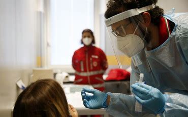 Quarantena Di 5 Giorni Ecco Le Nuove Regole Per I Non Vaccinati Il Tempo