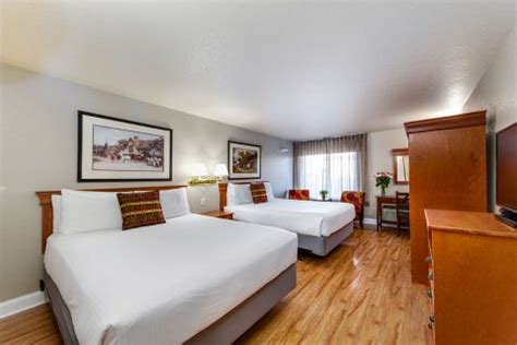 Boutique Hotel In Ashland, Oregon | The Stratford Inn