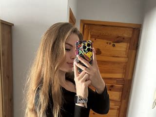 VladaMais Ogólny sex czat na żywo na BongaCams