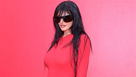 Kylie Jenner At Fashion Week Photos Of Her Best Looks Hollywood Life