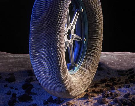 Moon Tires Spaceref