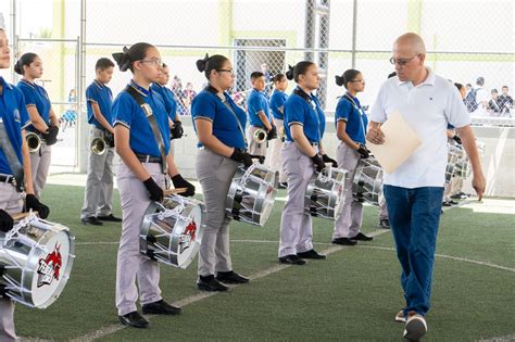 Realizan Muestra De Bandas De Guerra Y Escoltas De Bandera De