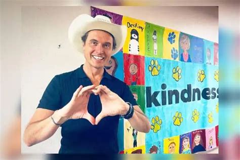 5 Key Ingredients Behind Chef Kimbal Musk Net Worth | BroadBiography