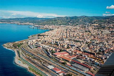 Reggio Calabria La Citt Nuda Strettoweb