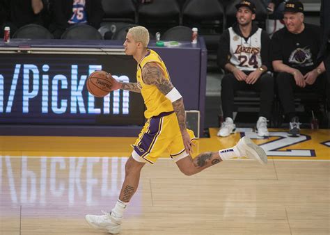 Liga NBA Lakers Wygrali Mecz Na Szczycie I Awansowali Do Play Off