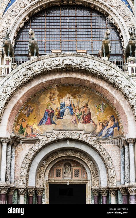 St Marks Basilica Mosaic Christ Hi Res Stock Photography And Images Alamy