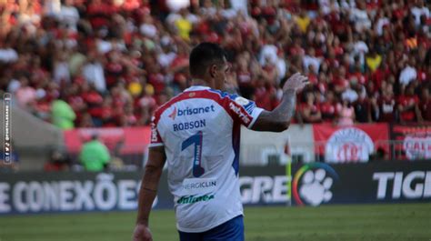 Gol Contra Flamengo Robson Volta A Marcar Pelo Fortaleza Ap S