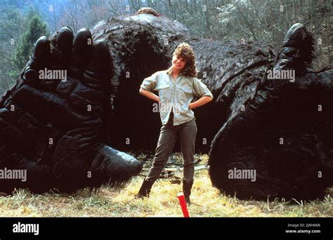 Linda Hamilton King Kong Lives Fotos Und Bildmaterial In Hoher