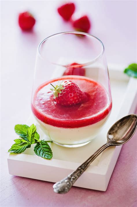 Erdbeer Panna Cotta Rezepte Suchen