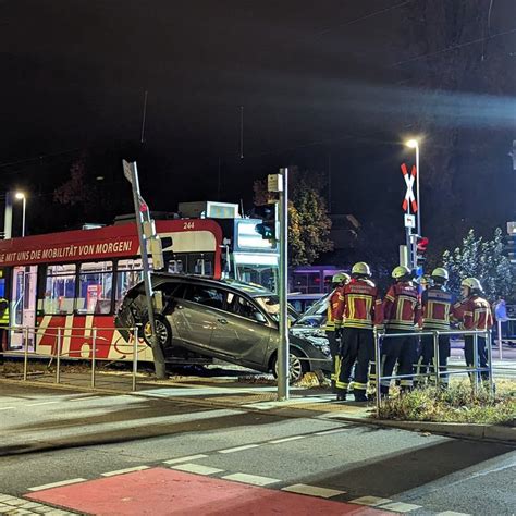 Freiburg Zwölf Verletzte bei Zusammenstoß von Bus und Bahn SWR Aktuell