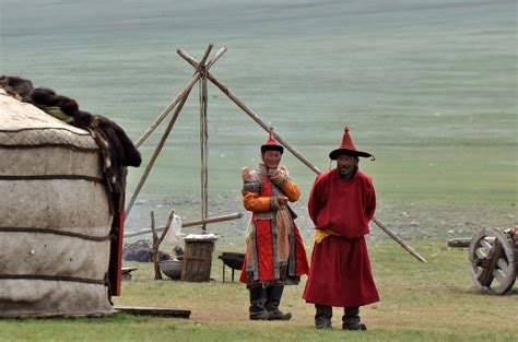 Wide Steppe & Wild Horses - Tour Mongolia