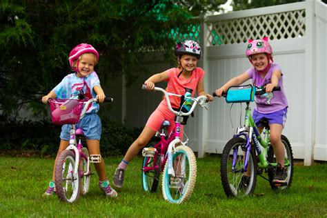 8 Tips for Fun Family Bike Rides - The Adventure Family