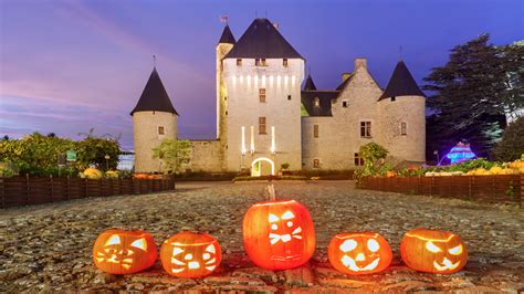 13 châteaux où aller pour fêter Halloween 2021 en France Maison Hantée