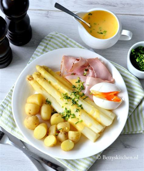 Asperges Met Ham En Ei Klassiek Recept Bettys Kitchen