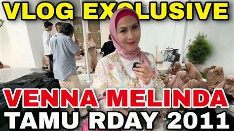 ARTIS CANTIK VENNA MELINDA UNDANG 50 ANAK YATIM KURUNG RDAY HAPPY