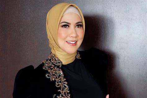 Profil Dan Biodata Venna Melinda Umur Pasangan Dan Karier