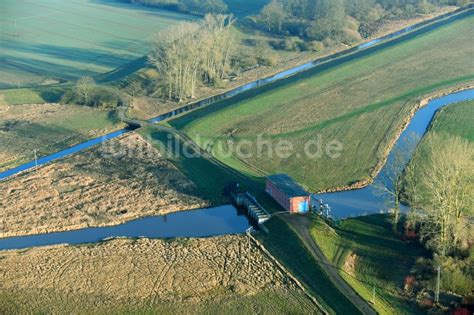 Luftaufnahme Amt Neuhaus Melorationsgraben und Kanäle auf