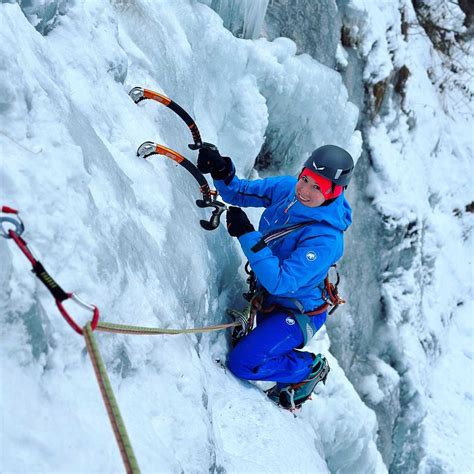 Arrampicata Su Ghiaccio Per Principianti Guide Alpine Alto Adige