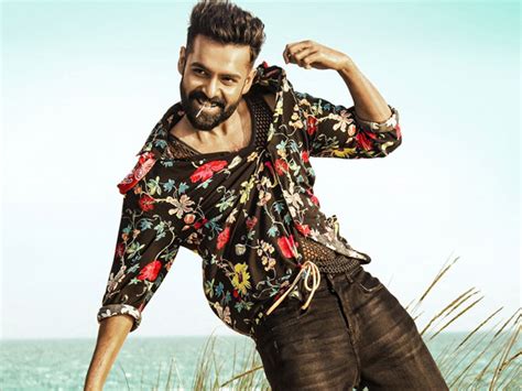 iSmart Shankar Movie Review And Rating: Ram Pothineni Gives A High Voltage Performance In This ...