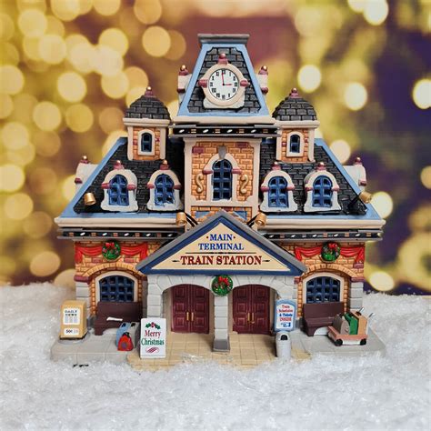 Lemax Main Terminal Train Station Christmas Village Model Ruxley Manor