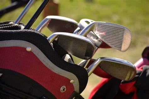 Best Golf Clubs for Beginners - Which Ones to Buy